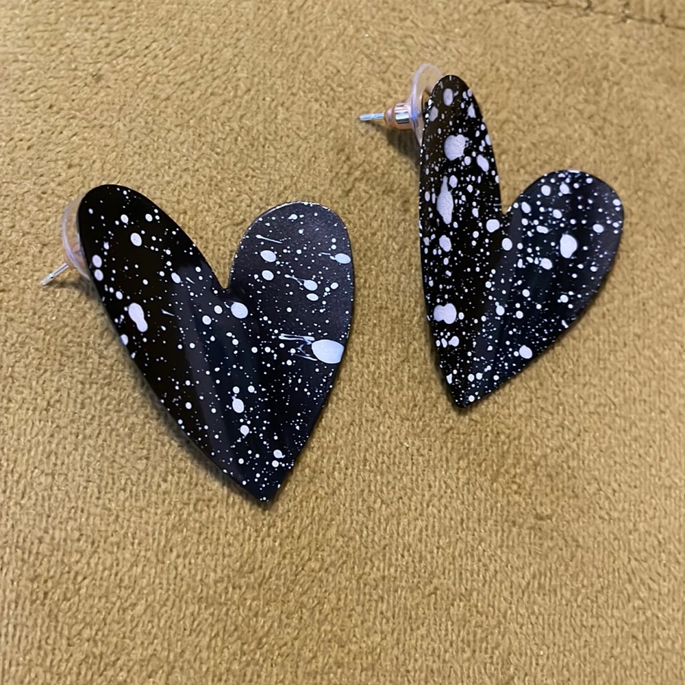 Cider Splattered heart earrings